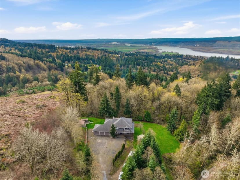 Property photo for 195 Rockwood Road, Kalama photo 2