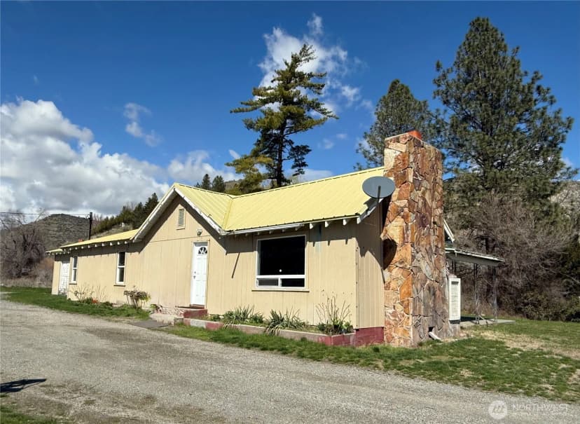 Property photo for 2549 N 4th Avenue, Okanogan photo 14