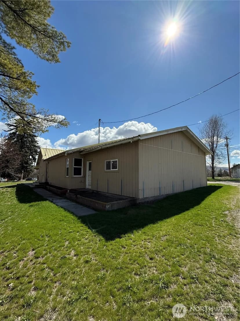 Property photo for 2549 N 4th Avenue, Okanogan photo 23