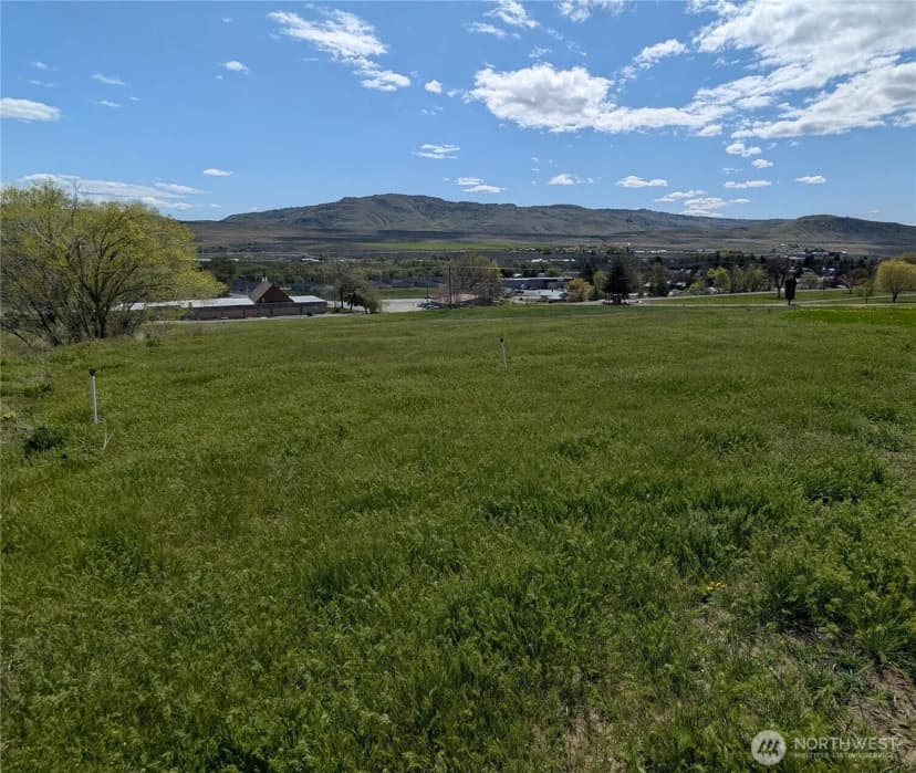 Property photo for 2549 N 4th Avenue, Okanogan photo 26