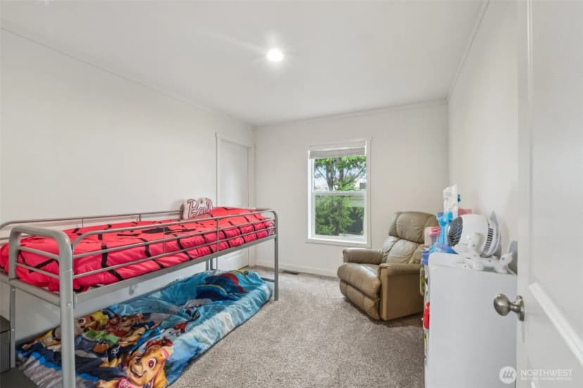 Property photo for 4604 Yorkshire Drive, Anacortes photo 13
