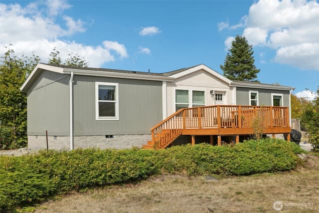 Property photo for 4604 Yorkshire Drive, Anacortes