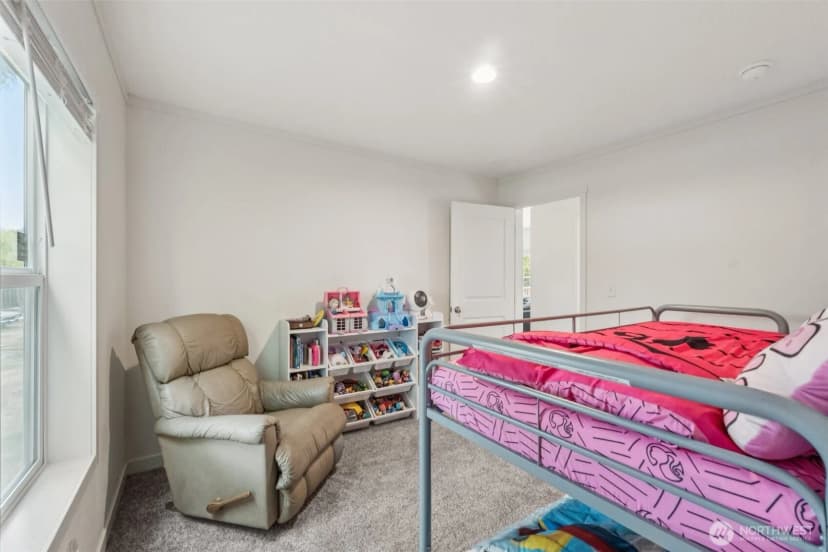 Property photo for 4604 Yorkshire Drive, Anacortes photo 14