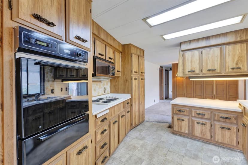 Property photo for 1510 Maple Lane #27, Kent photo 6
