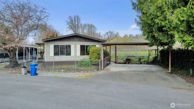 Property photo for 1510 Maple Lane #27, Kent