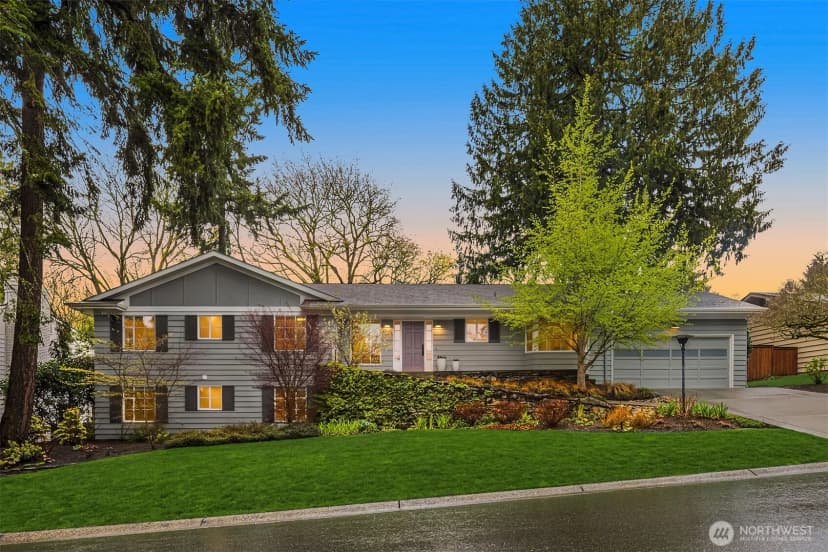 Property photo for 8910 Se 54th Street, Mercer Island