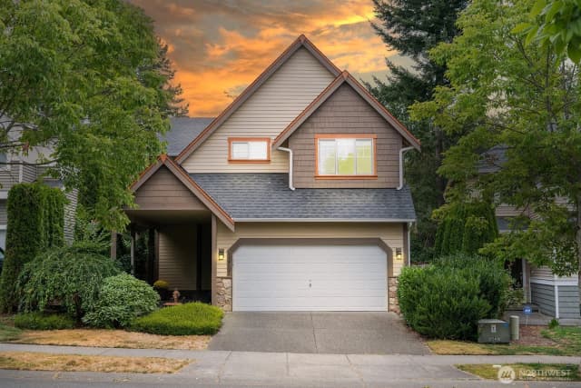 Property photo for 12707 12th Dr Se, Everett