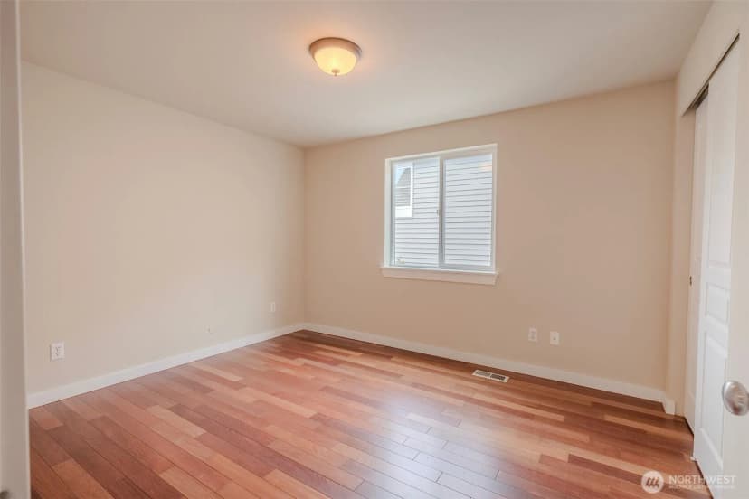 Property photo for 12707 12th Dr Se, Everett photo 25