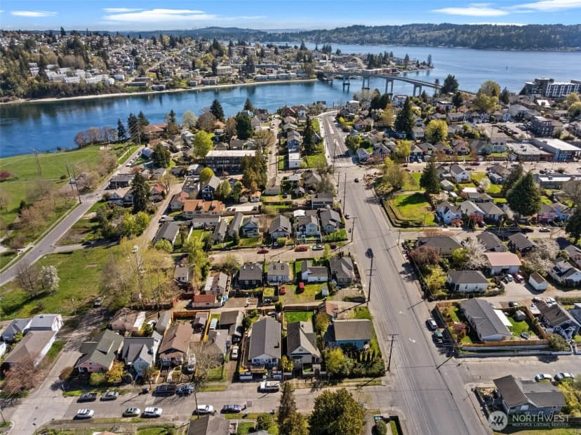 Property photo for 1108 Mckenzie Avenue, Bremerton photo 31