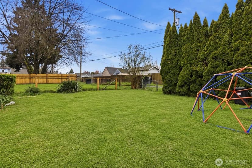 Property photo for 463 26th, Longview photo 10