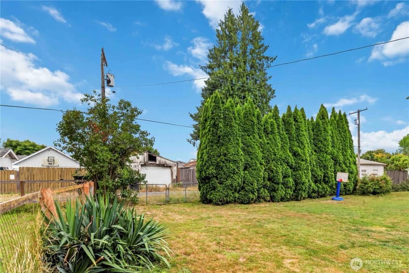 Property photo for 463 26th, Longview photo 8