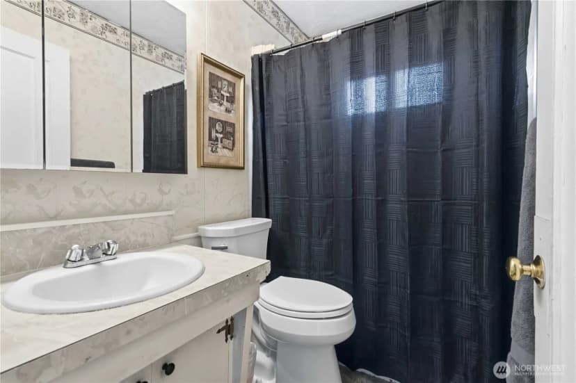 Property photo for 463 26th, Longview photo 19
