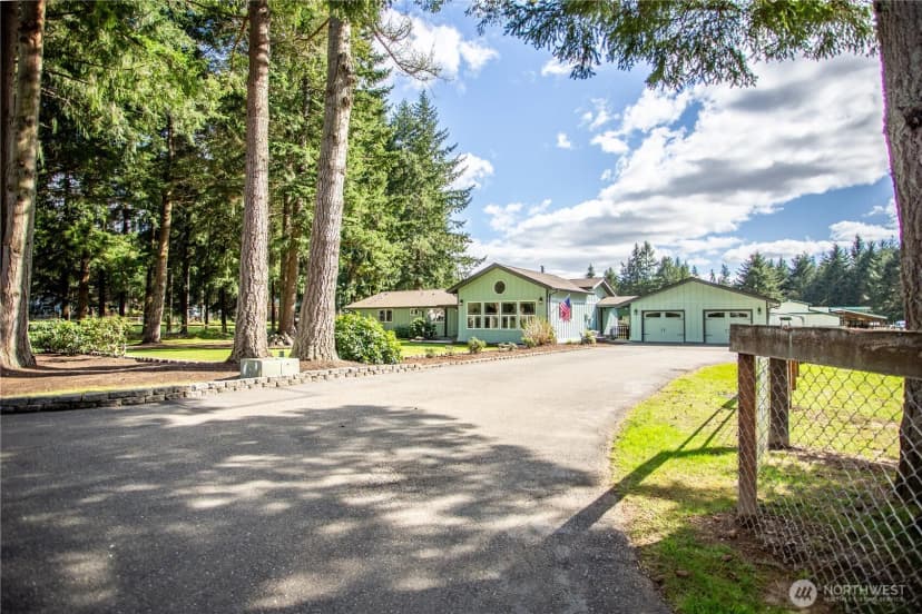 Property photo for 7900 Diagonal Road Se, Olympia