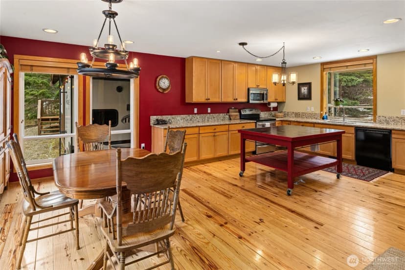 Property photo for 1175 Fs 4517 Road, Cle Elum photo 12