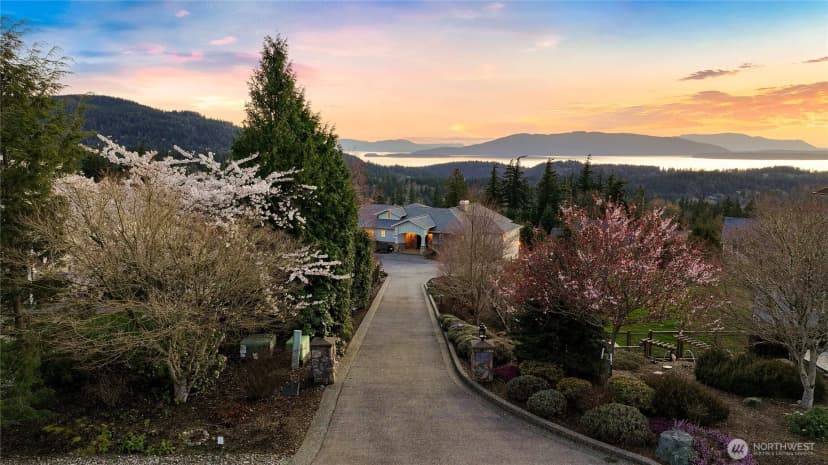 Property photo for 1900 Samish Crest Way, Bellingham photo 6