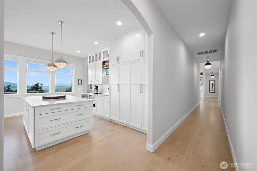 Property photo for 1900 Samish Crest Way, Bellingham photo 17