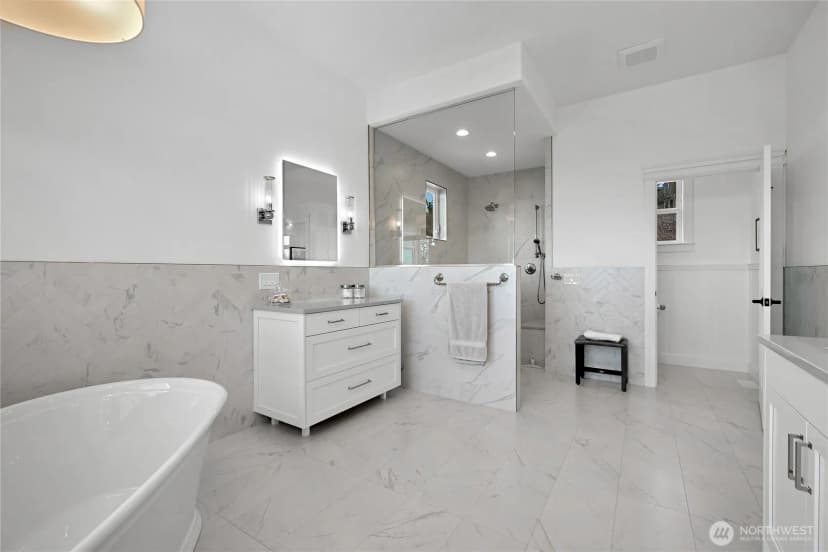 Property photo for 1900 Samish Crest Way, Bellingham photo 21