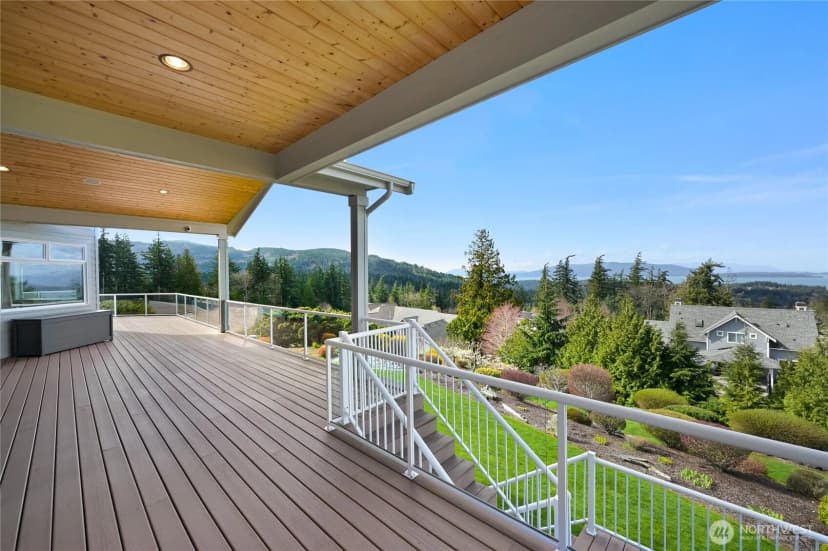 Property photo for 1900 Samish Crest Way, Bellingham photo 33