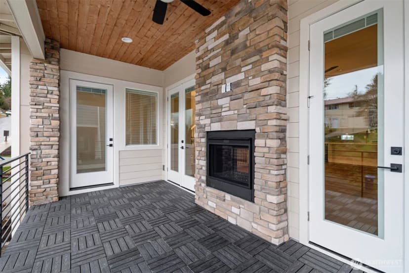 Property photo for 13030 75th Place S, Seattle photo 18