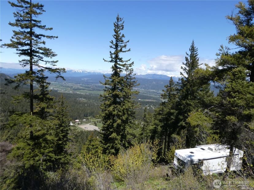 Property photo for 831 Horse Heaven Road, Cle Elum photo 10