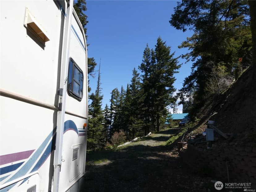 Property photo for 831 Horse Heaven Road, Cle Elum photo 15
