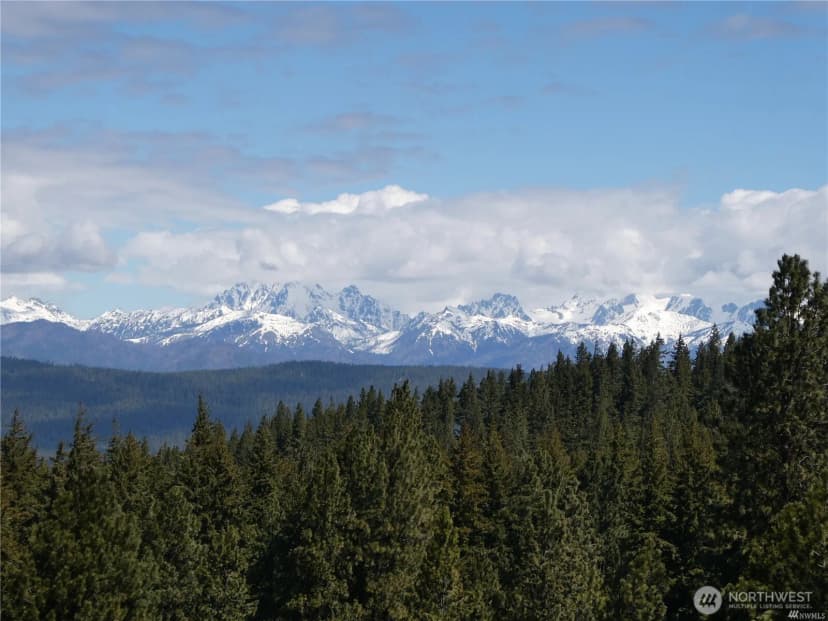 Property photo for 831 Horse Heaven Road, Cle Elum photo 6