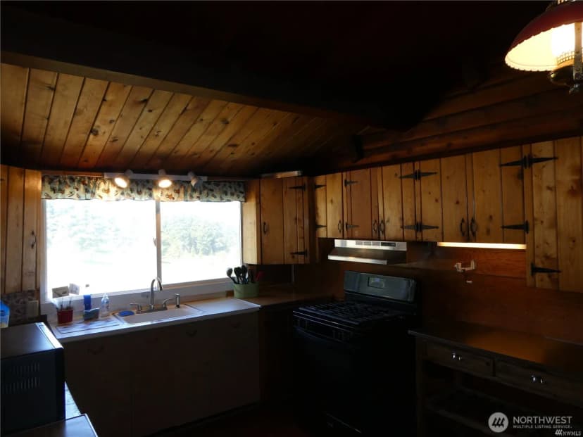 Property photo for 831 Horse Heaven Road, Cle Elum photo 29