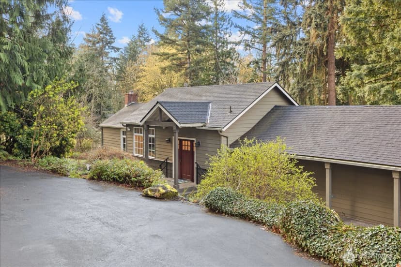 Property photo for 2501 Sw 149th Street, Burien photo 2