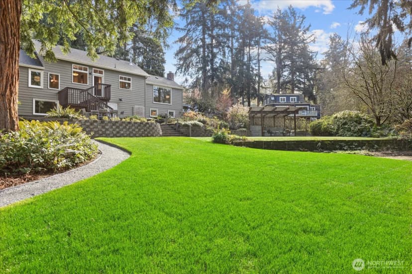 Property photo for 2501 Sw 149th Street, Burien photo 31