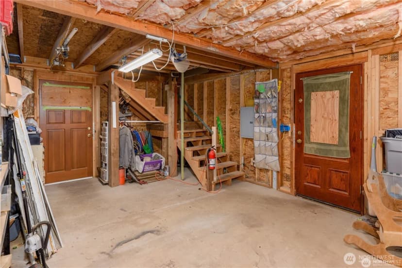 Property photo for 17 Thompson Point Road, Port Angeles photo 7