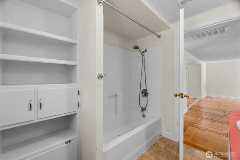 Property photo for 1603 Union Avenue Se, Olympia photo 10