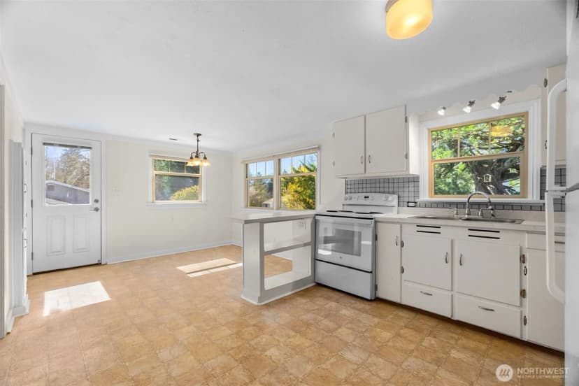 Property photo for 1603 Union Avenue Se, Olympia photo 12