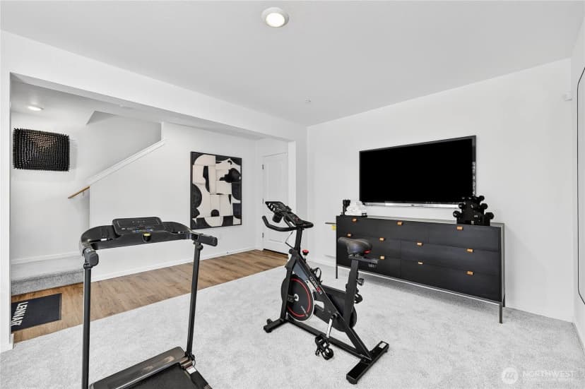 Property photo for 32366 Vine Avenue Se, Black Diamond photo 7