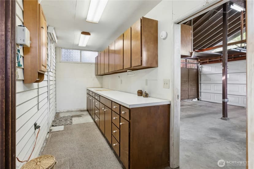 Property photo for 2258 40th Avenue E, Seattle photo 23