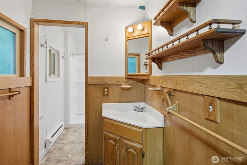 Property photo for 11506 Koeppen Road Se, Yelm photo 14