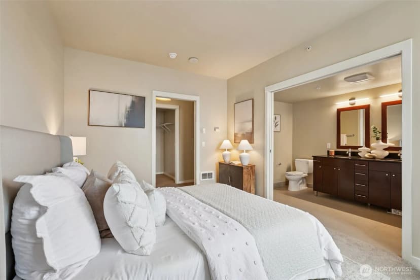 Property photo for 76 Cedar Street #s1005, Seattle photo 11
