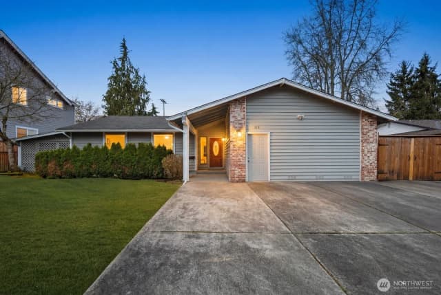 Property photo for 315 124th Place Ne, Bellevue