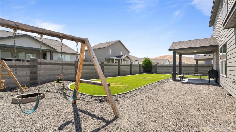 Property photo for 8215 Cardinal Peak St, West Richland photo 37
