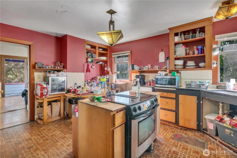 Property photo for 5003 S 46th Avenue, Seattle photo 7