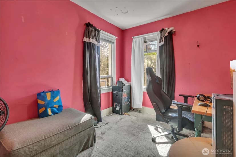 Property photo for 5003 S 46th Avenue, Seattle photo 9