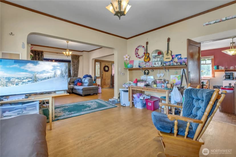 Property photo for 5003 S 46th Avenue, Seattle photo 6