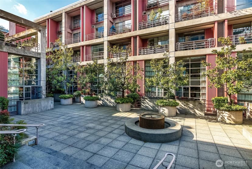 Property photo for 1425 Western Avenue #u403, Seattle photo 37