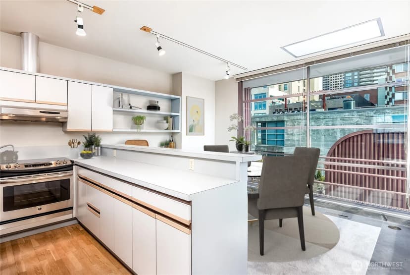 Property photo for 1425 Western Avenue #u403, Seattle photo 19