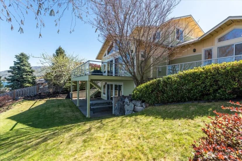 Property photo for 1606 S Lakeshore Road, Chelan photo 7
