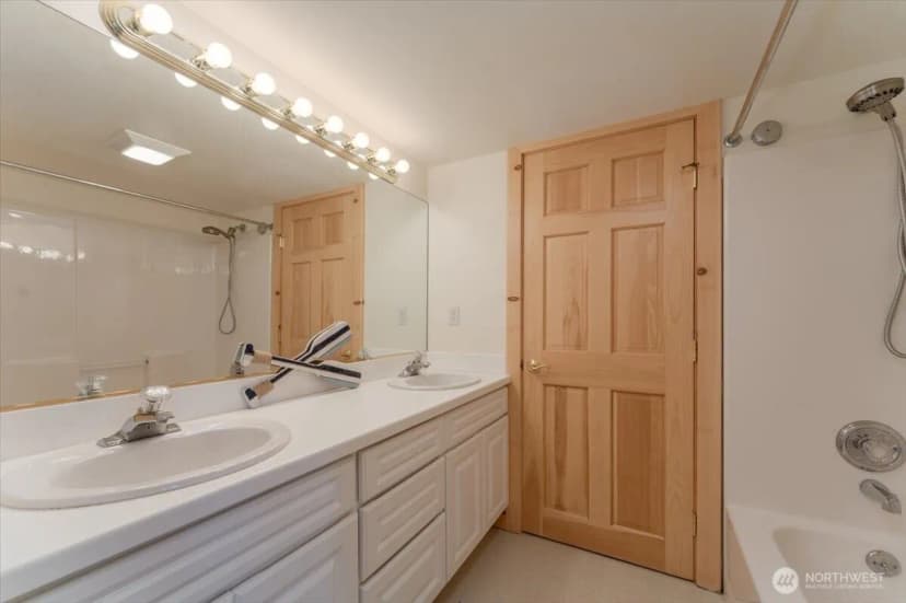 Property photo for 1606 S Lakeshore Road, Chelan photo 29