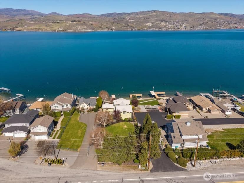 Property photo for 1606 S Lakeshore Road, Chelan photo 38