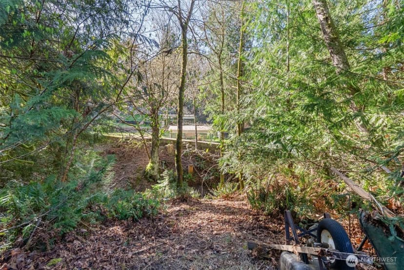 Property photo for 9905 Mariner Drive Nw, Olympia photo 17