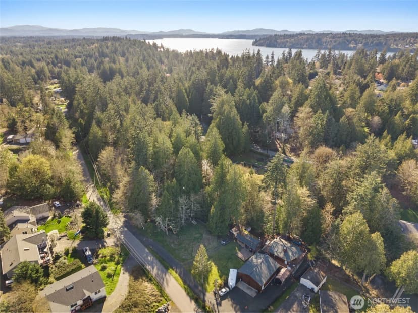 Property photo for 9905 Mariner Drive Nw, Olympia photo 26
