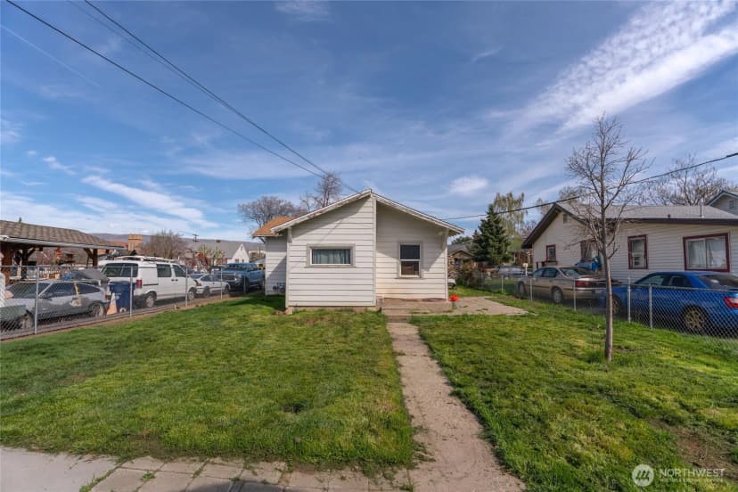 Property photo for 626 Highland Drive, Wenatchee photo 16