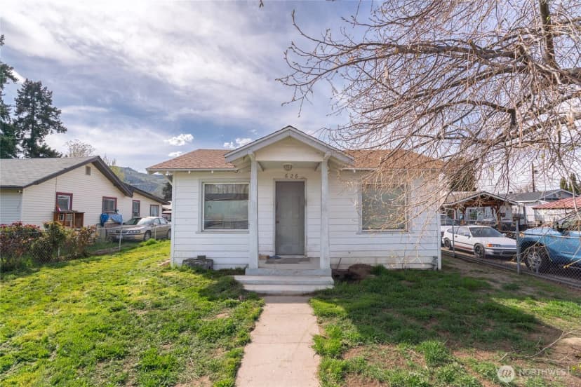 Property photo for 626 Highland Drive, Wenatchee